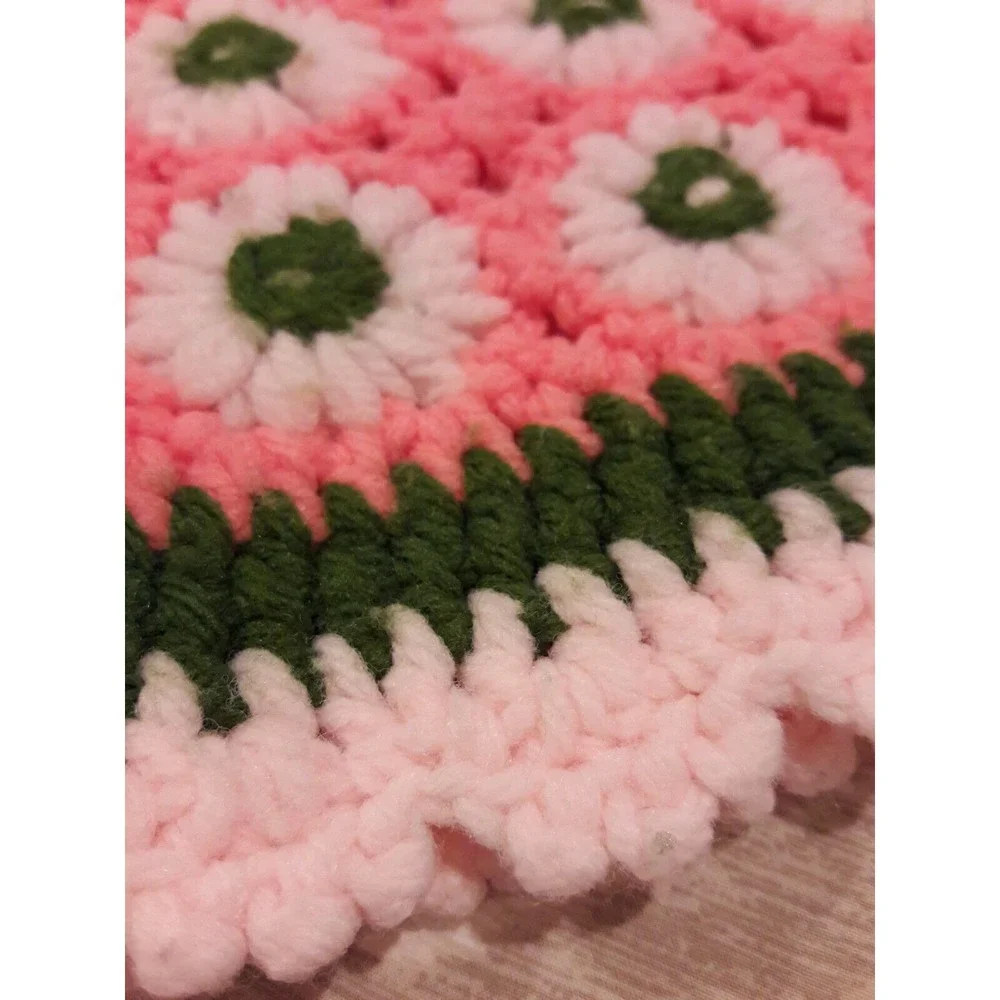 Vintage Crochet Pink Green Daisy Afghan Boho Blanket Lilly 70s Afghan